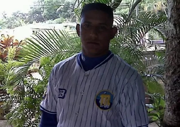 Hombre de 38 busca mujer para hacer pareja en Valencia, Venezuela