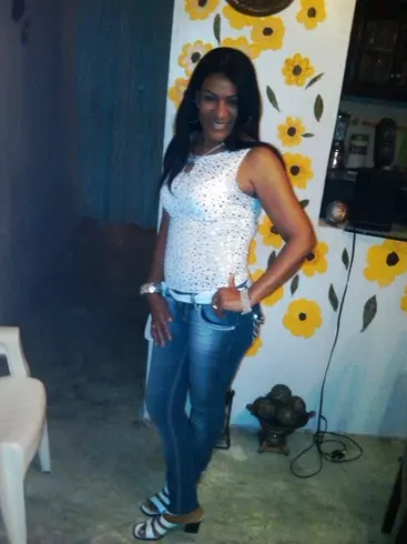 Mujer de 51 busca hombre para hacer pareja en Santo Domingo, República Dominicana