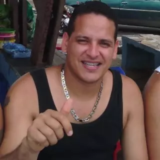 Hombre de 38 busca mujer para hacer pareja en Carupano, Venezuela