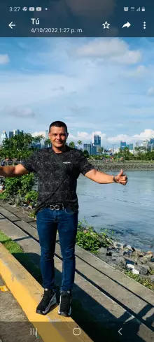 Hombre de 41 busca mujer para hacer pareja en Panama, Panamá