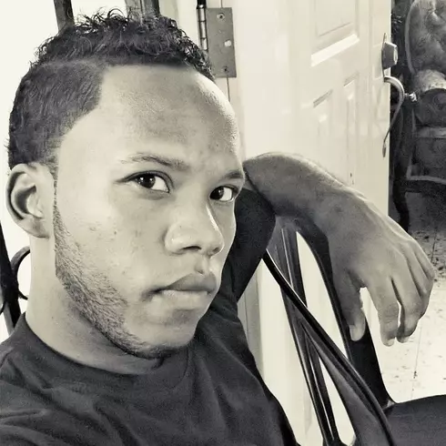 Chico de 35 busca chica para hacer pareja en Santo Domingo, República Dominicana