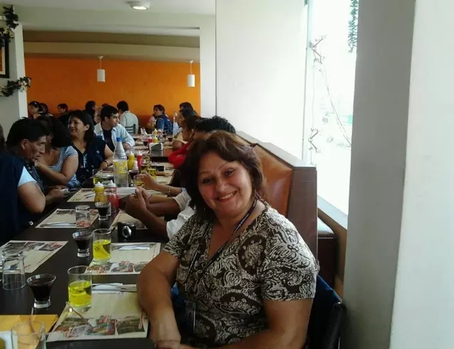 Mujer de 70 busca hombre para hacer pareja en LIma, Perú