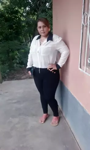Mujer de 38 busca hombre para hacer pareja en Tegucigalpa, Honduras