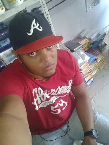 Chico de 34 busca chica para hacer pareja en Santo Domingo, República Dominicana