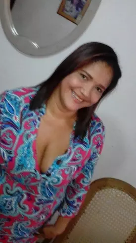 Mujer de 56 busca hombre para hacer pareja en Barranquilla, Colombia