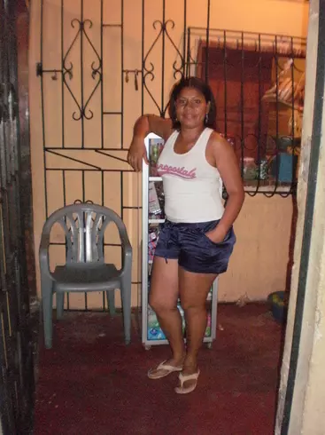 Mujer de 48 busca hombre para hacer pareja en Esmeraldas, Ecuador