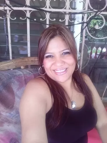 Mujer de 47 busca hombre para hacer pareja en Panama, Panamá