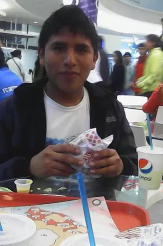Chico de 27 busca chica para hacer pareja en LIma, Perú