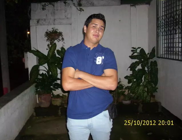 Chico de 30 busca chica para hacer pareja en Managua, Nicaragua