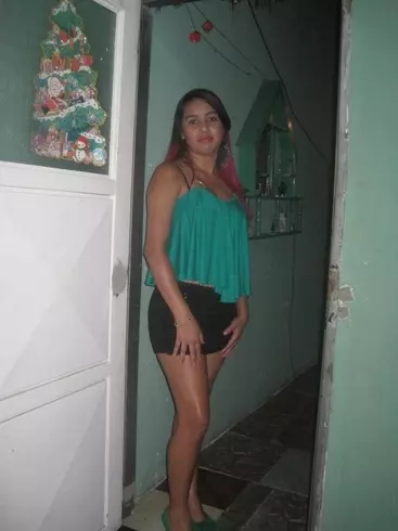 Chica de 30 busca chico para hacer pareja en Ali, Colombia