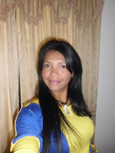 Mujer de 37 busca hombre para hacer pareja en Nueva Esparta, Venezuela