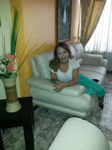 Mujer de 59 busca hombre para hacer pareja en VALENCIA, Venezuela