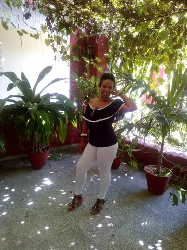 Mujer de 39 busca hombre para hacer pareja en Camaguey, Cuba