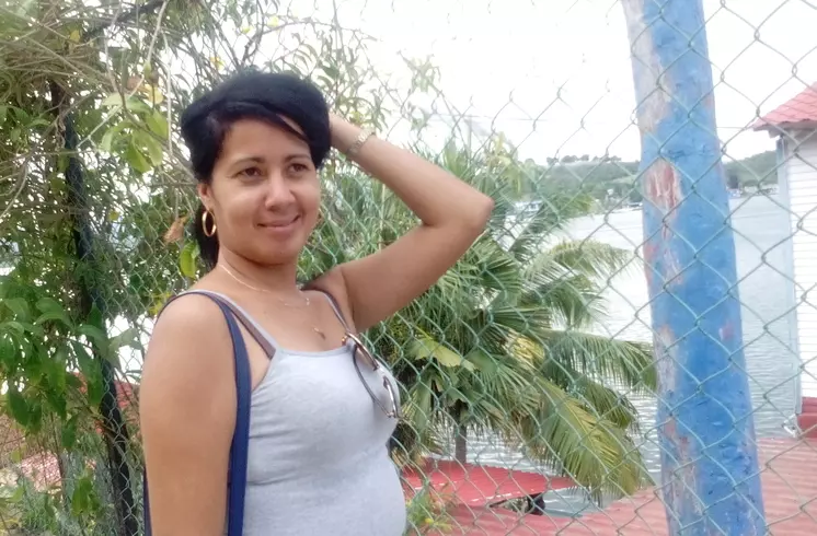 Mujer de 42 busca hombre para hacer pareja en Cuba