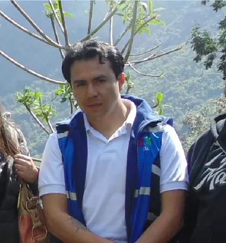 Hombre de 43 busca mujer para hacer pareja en Ambato, Ecuador