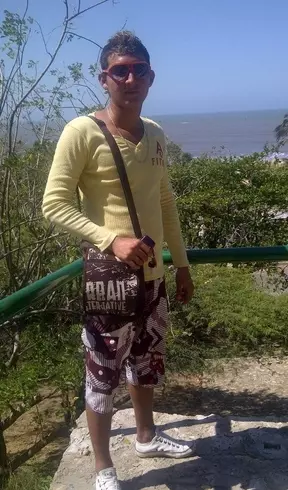 Chico de 30 busca chica para hacer pareja en Barranquilla, Colombia