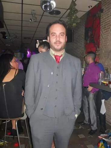Hombre de 42 busca mujer para hacer pareja en Manises, España