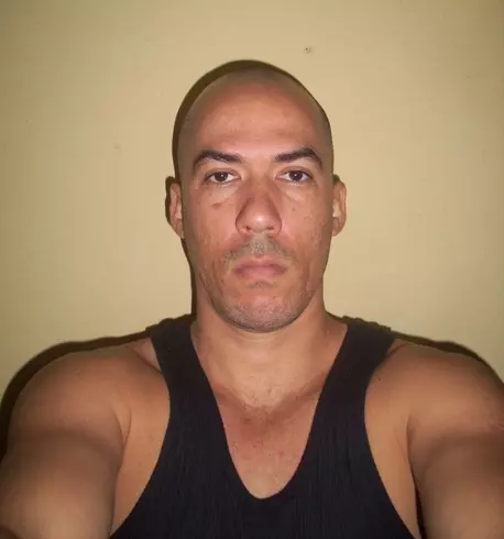 Hombre de 43 busca mujer para hacer pareja en Ciego de avila, Cuba