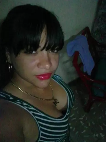 Chica de 28 busca chico para hacer pareja en Camaguey, Cuba