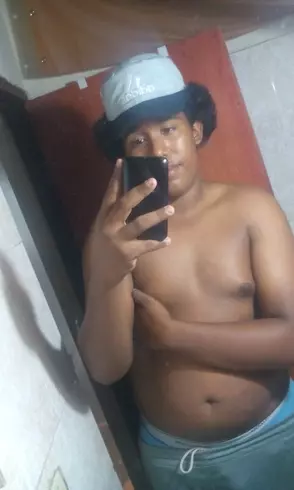 Chico de 28 busca chica para hacer pareja en Santo Domingo, República Dominicana