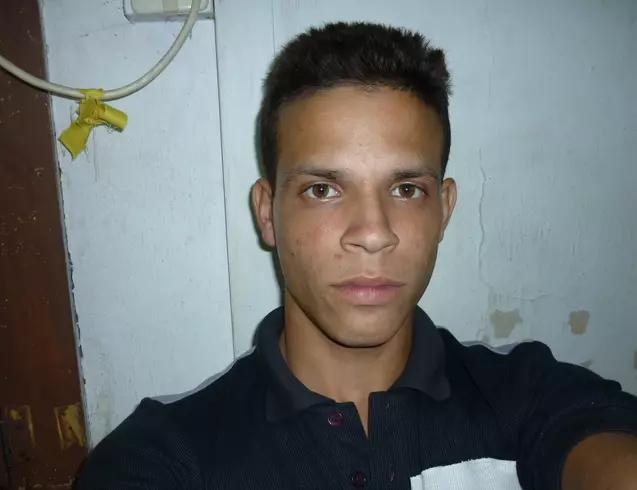 Chico de 32 busca chica para hacer pareja en Bayamo, Cuba