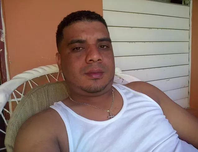 Hombre de 41 busca mujer para hacer pareja en Santo Domingo, República Dominicana