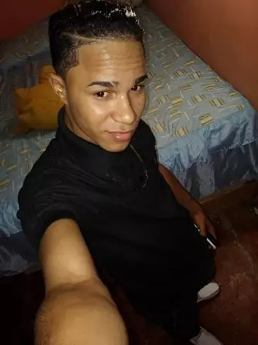 Chico de 29 busca chica para hacer pareja en Santo Domingo, República Dominicana