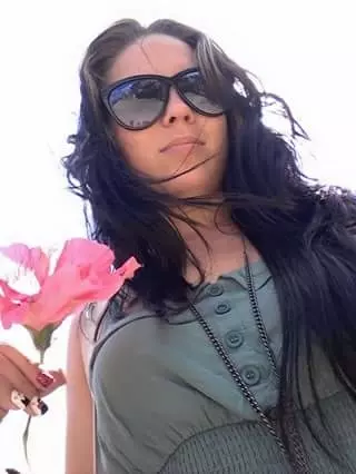 Chica de 31 busca chico para hacer pareja en Las tunas., Cuba