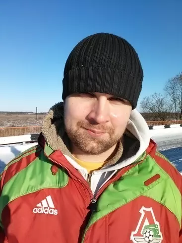 Hombre de 43 busca mujer para hacer pareja en Rusia