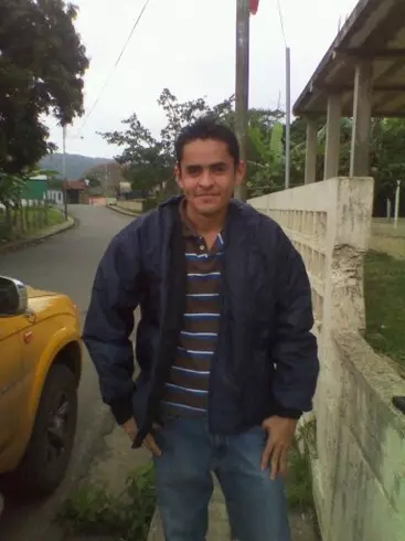 Hombre de 40 busca mujer para hacer pareja en Punto fijo, Venezuela