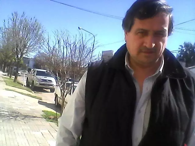 Hombre de 61 busca mujer para hacer pareja en Bragado, Argentina