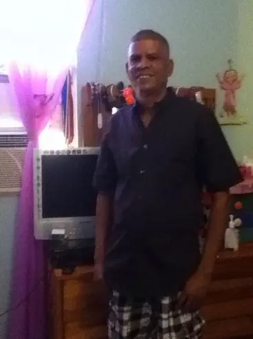 Hombre de 63 busca mujer para hacer pareja en San Juan, Puerto Rico