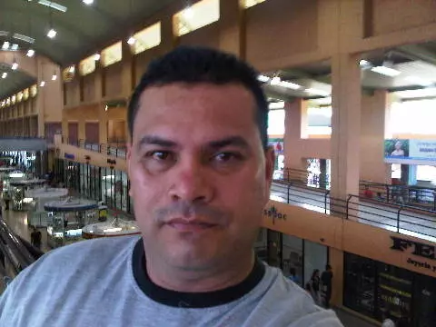 Hombre de 48 busca mujer para hacer pareja en Panama, Panamá