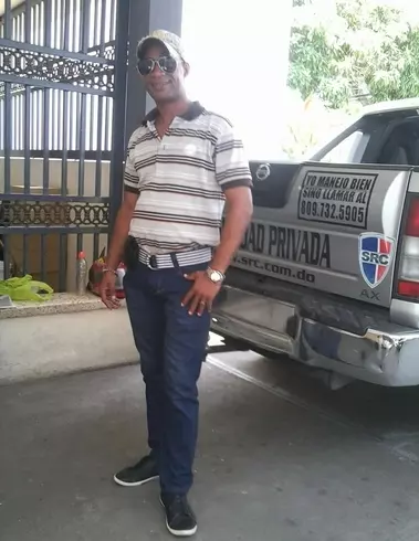 Hombre de 47 busca mujer para hacer pareja en Santo Domingo, República Dominicana