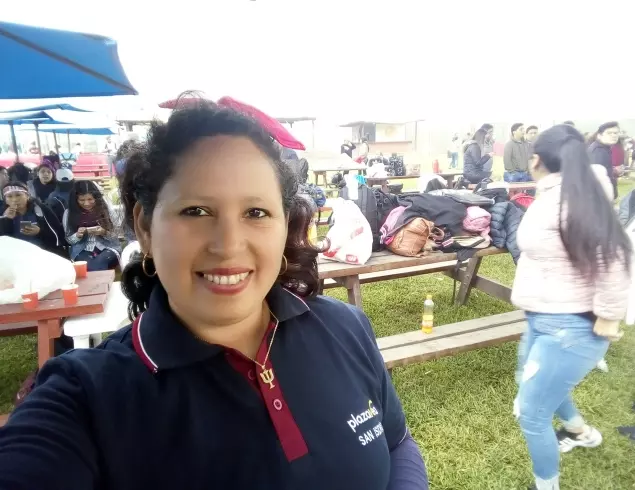 Mujer de 48 busca hombre para hacer pareja en Lima, Perú