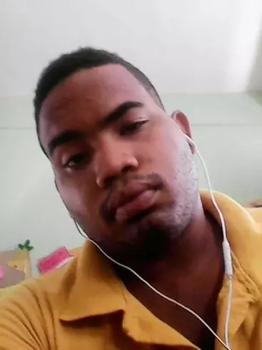 Chico de 27 busca chica para hacer pareja en República Dominicana