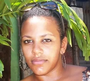 Chica de 33 busca chico para hacer pareja en Camaguey, Cuba