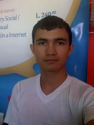 Chico de 34 busca chica para hacer pareja en Puerto Cortes, Honduras
