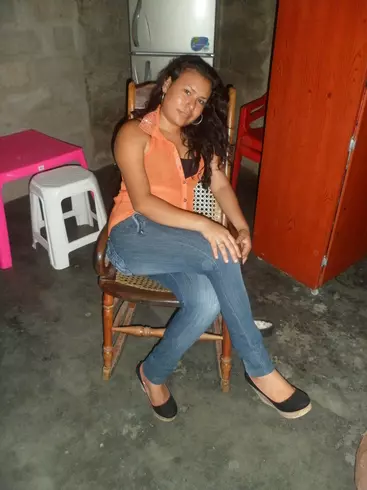 Chica de 29 busca chico para hacer pareja en Aguachica, Colombia