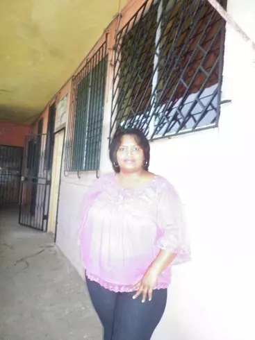 Mujer de 57 busca hombre para hacer pareja en Colón, Panamá