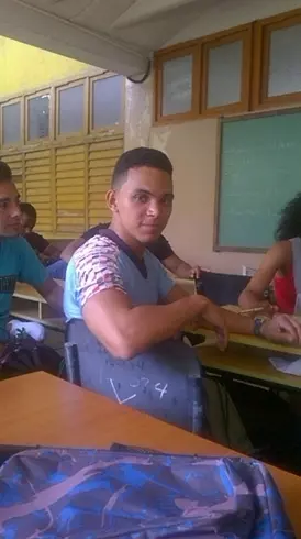 Chico de 32 busca chica para hacer pareja en Santiago, Cuba