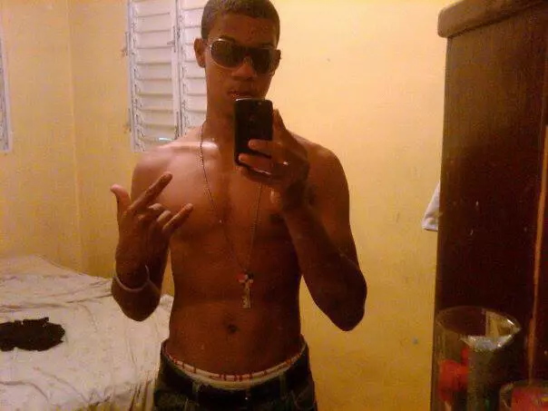 Chico de 29 busca chica para hacer pareja en Santo Domingo, República Dominicana