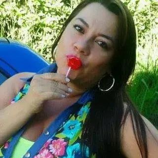 Mujer de 43 busca hombre para hacer pareja en Pereira, Colombia