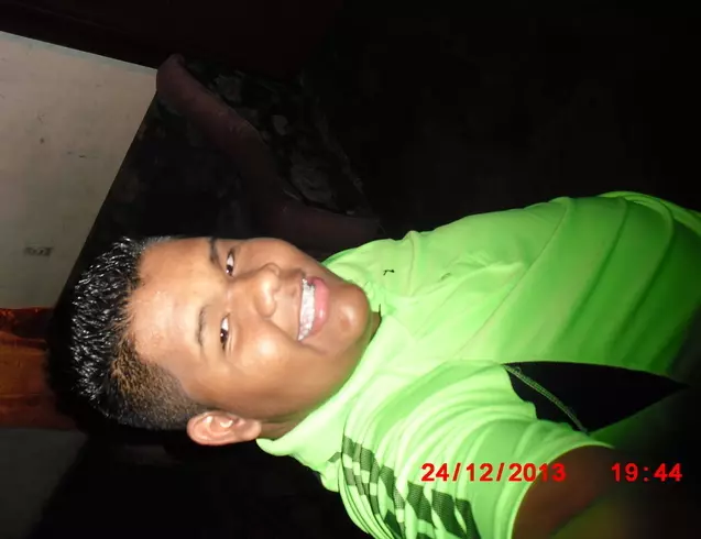 Chico de 26 busca chica para hacer pareja en Maracay-Aragua, Venezuela