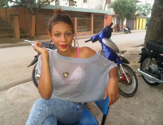 Chica de 30 busca chico para hacer pareja en Santo Domingo, República Dominicana