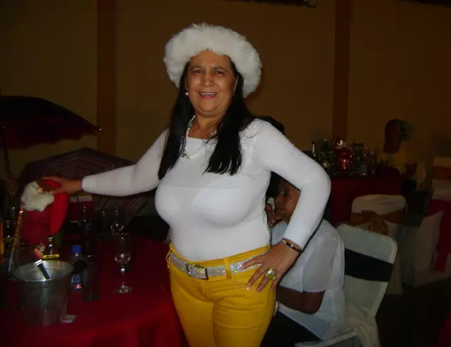 Mujer de 68 busca hombre para hacer pareja en Lecheria, Venezuela