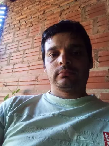 Hombre de 36 busca mujer para hacer pareja en Santiago, Paraguay