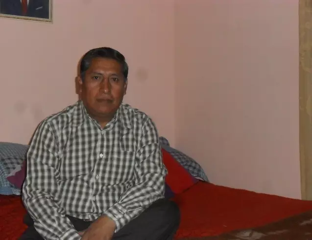 Hombre de 60 busca mujer para hacer pareja en La paz, Bolivia