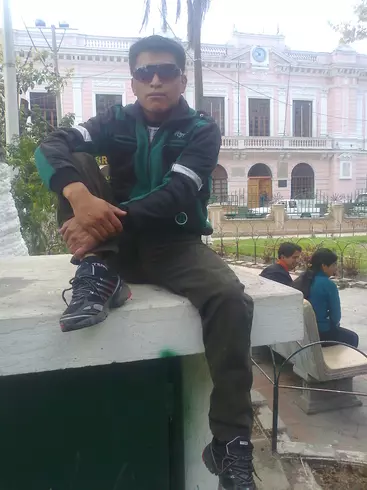 Hombre de 40 busca mujer para hacer pareja en Quito, Ecuador