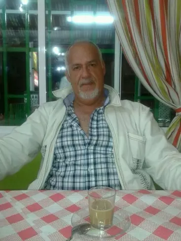 Hombre de 66 busca mujer para hacer pareja en Tarifa, España